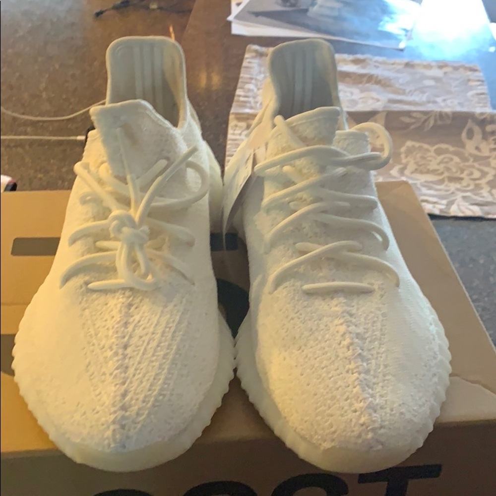 Yeezy 350 V2 Cream/White